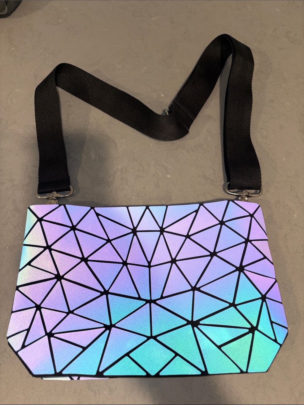 Holographic Geometric Crossbody Bag - Iridescent Blue-Purple